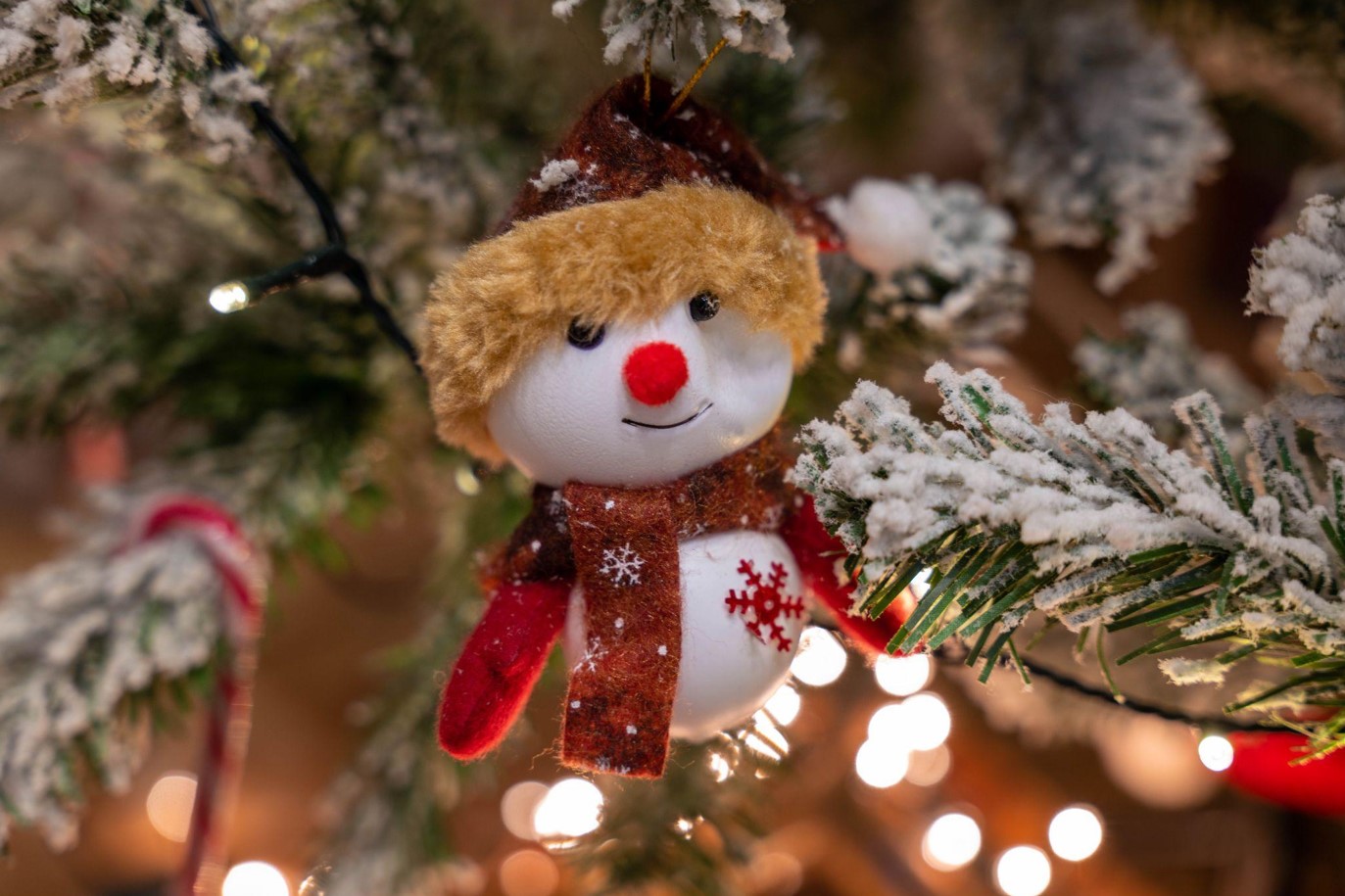 The Perfect Christmas Tree Skirt: Add Charm to Your Tree